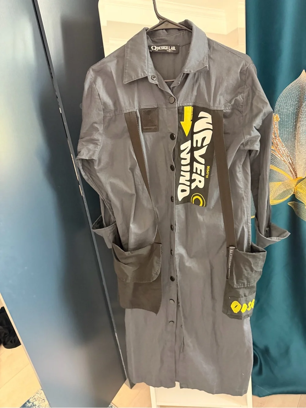 Design Lab Lord & Taylor Gray Trench Coat with Yellow Graphic Arrow
